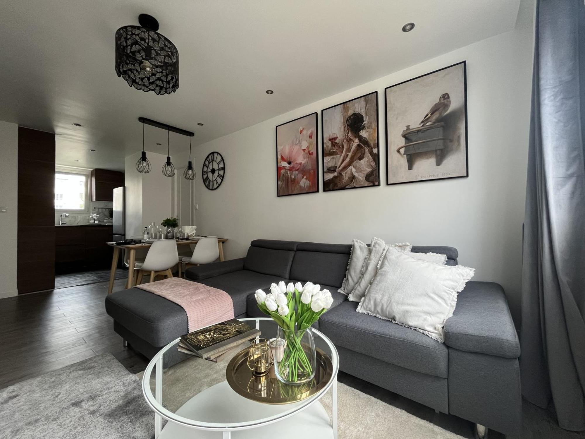 Entire 60M2 Apartment - Close To Paris - Parking - Kitchen - 2Min Rerb - Olympic'24 Bourg-la-Reine Exterior foto