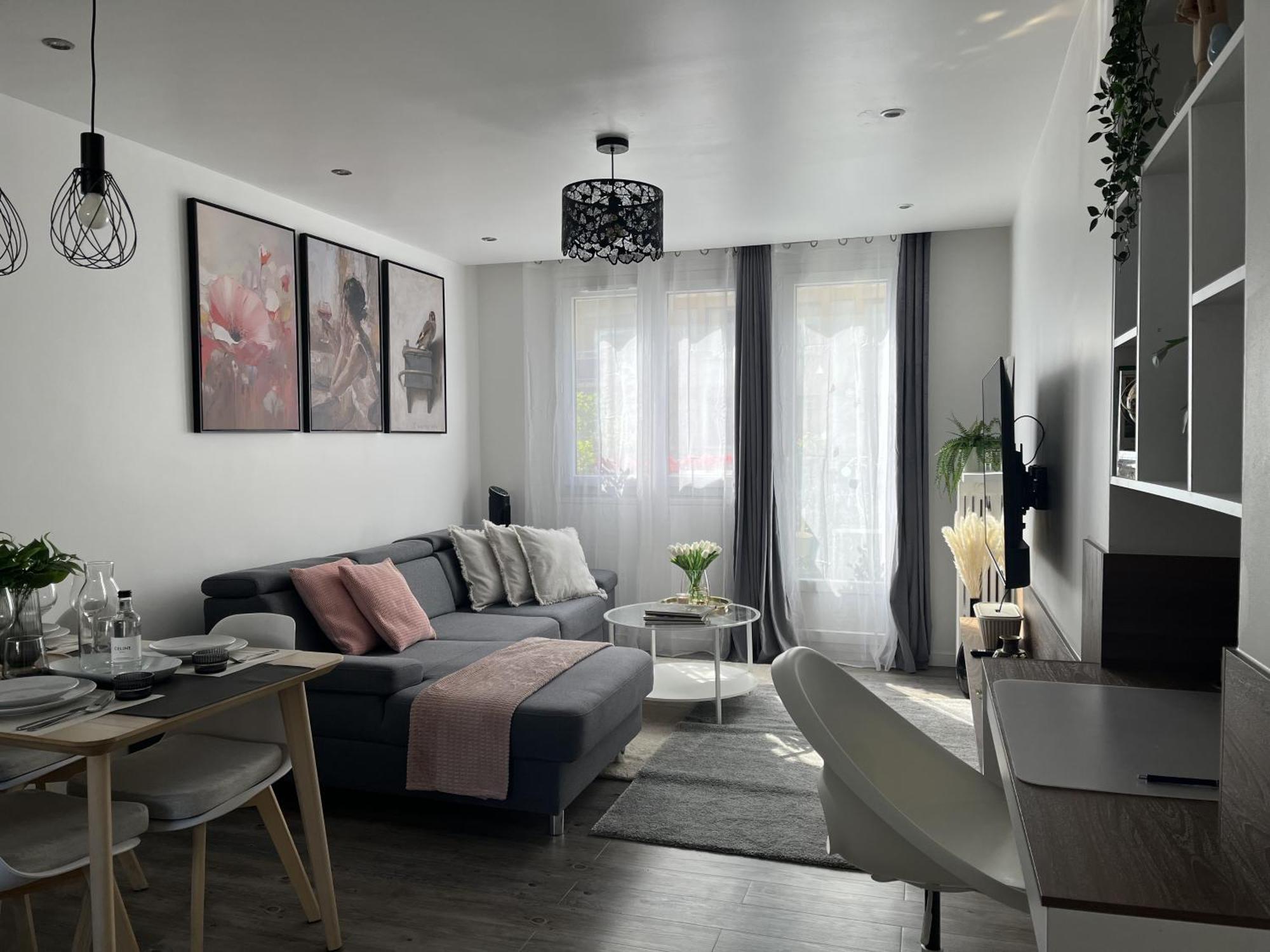 Entire 60M2 Apartment - Close To Paris - Parking - Kitchen - 2Min Rerb - Olympic'24 Bourg-la-Reine Exterior foto