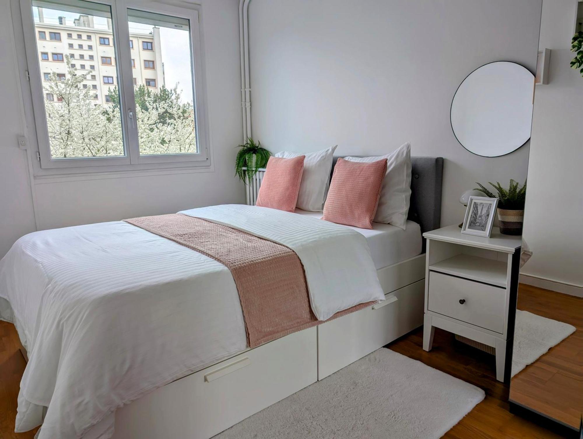 Entire 60M2 Apartment - Close To Paris - Parking - Kitchen - 2Min Rerb - Olympic'24 Bourg-la-Reine Exterior foto